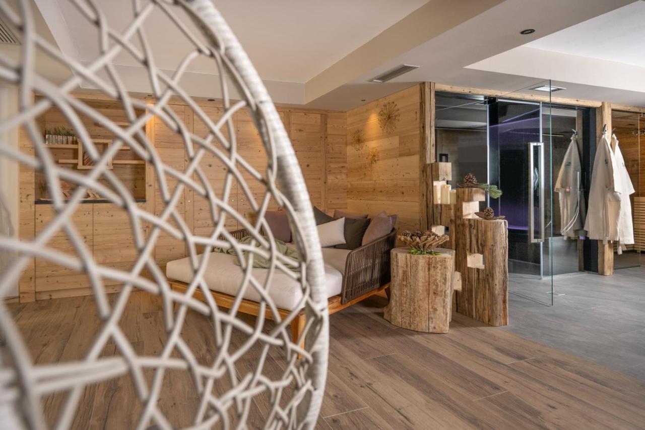 Cesa Edelweiss Living & Spa Кампитело ди Фаса Екстериор снимка