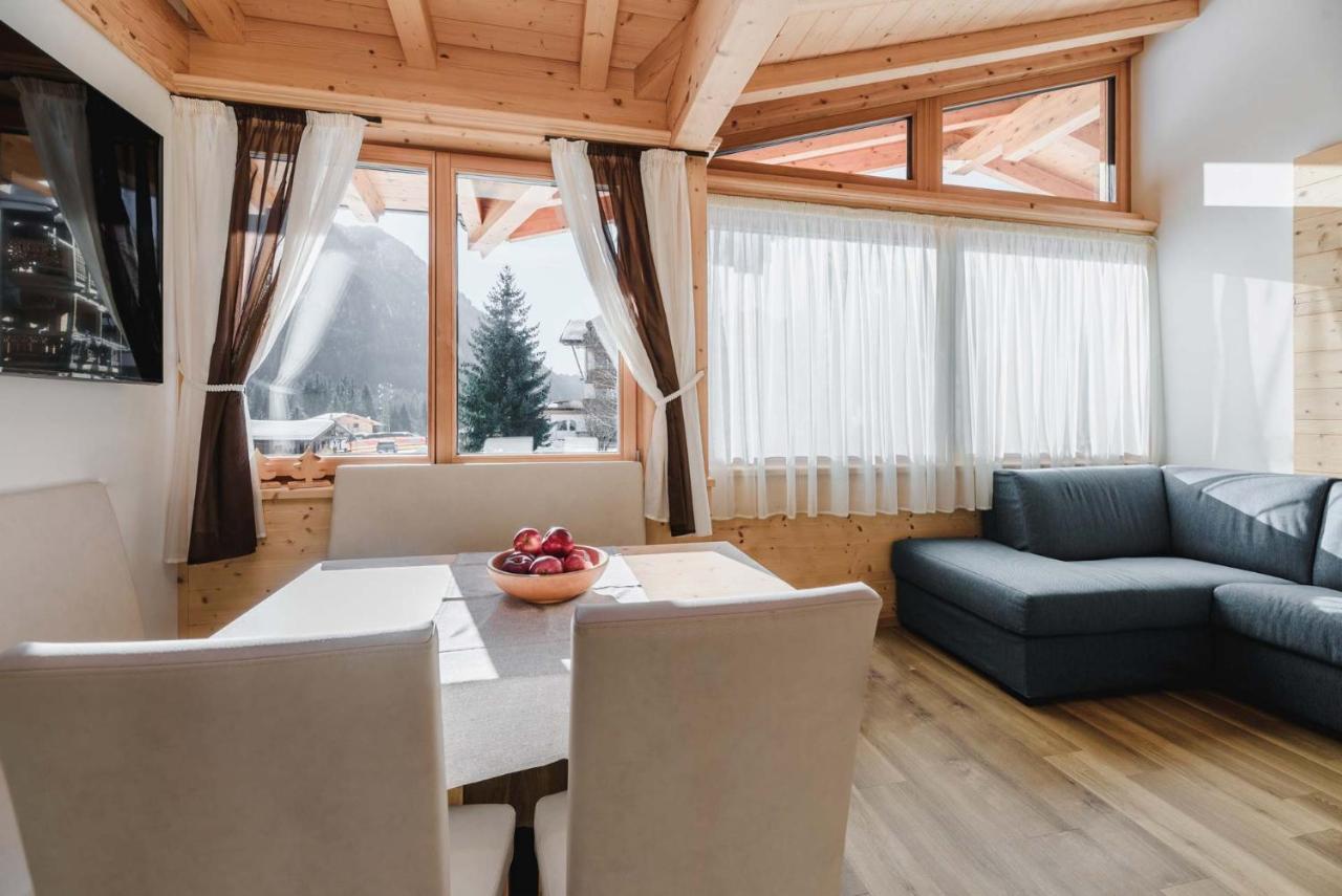 Cesa Edelweiss Living & Spa Кампитело ди Фаса Екстериор снимка